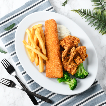 IKEA Family Thailand - Food Offers - Fried fish served with chicken tulip and French fries